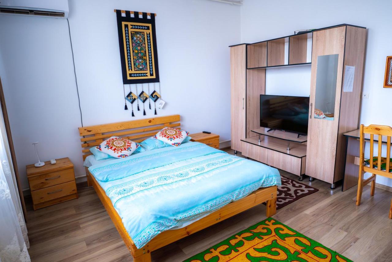 Guest House Etnodom Jalal-Abad エクステリア 写真
