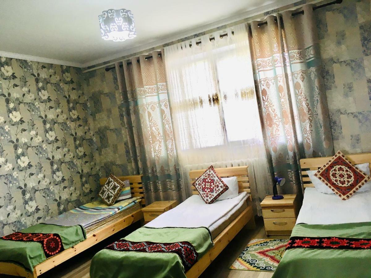 Guest House Etnodom Jalal-Abad エクステリア 写真